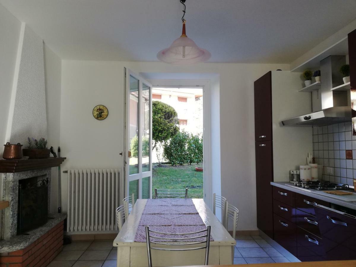 Casa Gabry Villa Valbrona ภายนอก รูปภาพ
